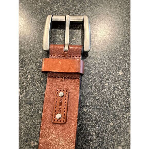 VINTAGE RELIC AUTHENTIC LEATHER BELT SIZE 38 - Picture 3 of 6